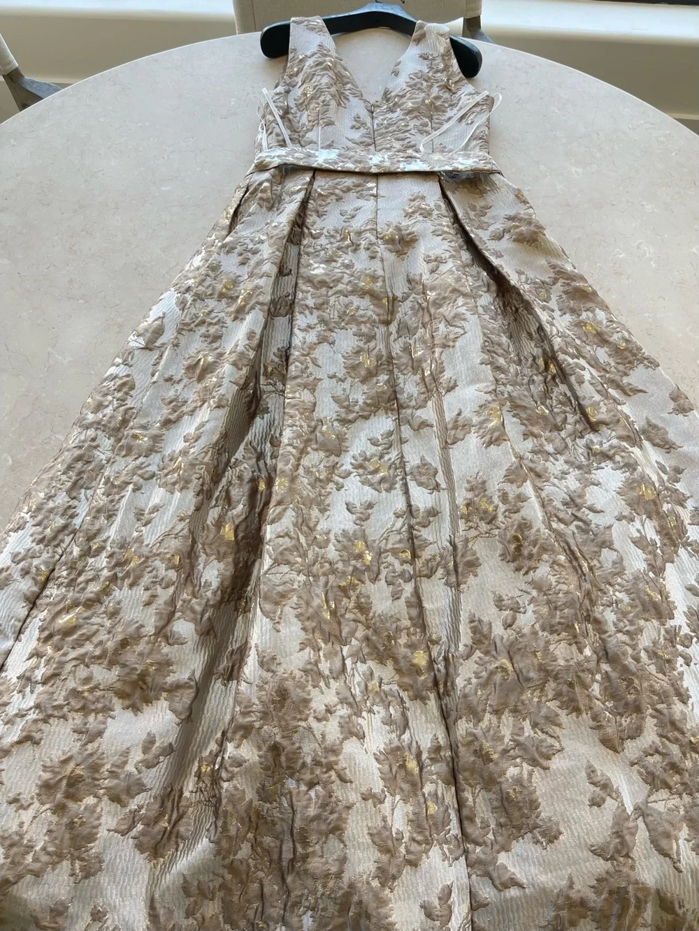 NEW Donna Karan New York Metallic Brocade Sleeveless Wrap Ball Gown Size 8 - Picture 16 of 17